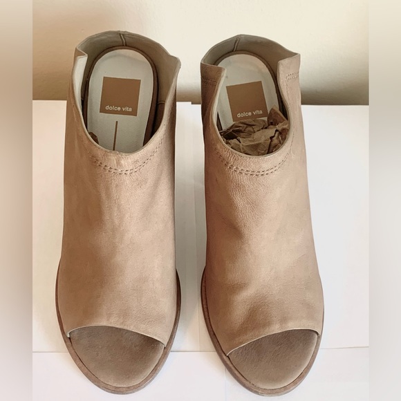 Dolce Vita Tan Taupe Suede Women Peep Toe Ankle Boot Mule  10 - Picture 3 of 13